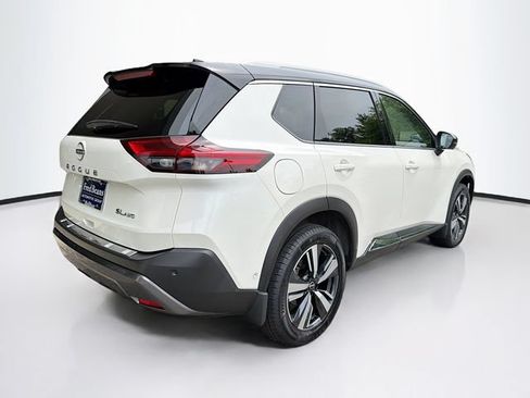 Certified 2023 Nissan Rogue SL w/ SL Premium Package AWD/4WD image 10