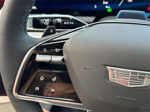 New 2025 Cadillac Optiq Sport 2 w/ LPO, Floor Liner Package image 24