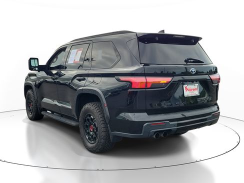 Used 2023 Toyota Sequoia TRD Pro AWD/4WD image 3