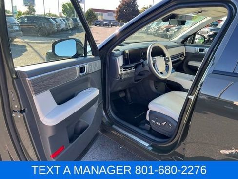 Used 2025 Hyundai Santa Fe Calligraphy AWD/4WD image 14