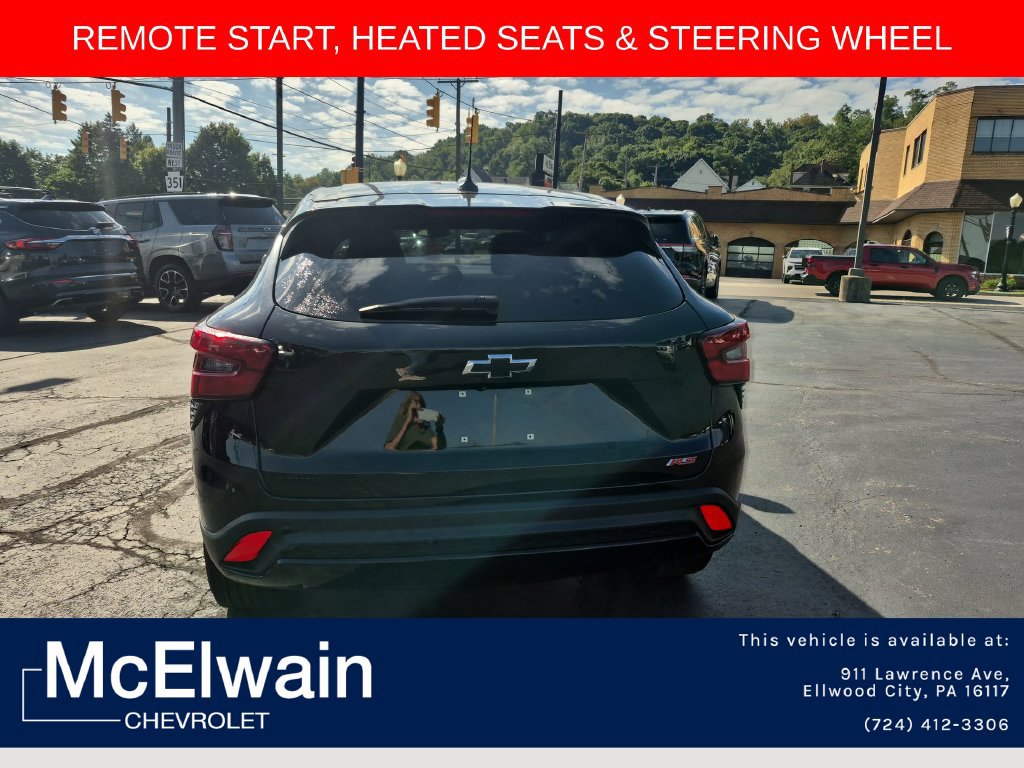 Used 2024 Chevrolet Trax RS w/ Driver Confidence Package FWD image 14