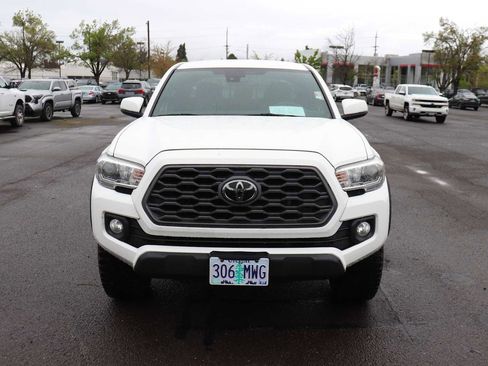 Used 2021 Toyota Tacoma TRD Off-Road AWD/4WD image 2