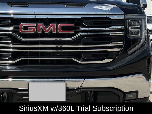 Used 2025 GMC Sierra 1500 SLT AWD/4WD image 4