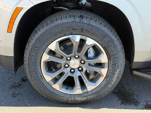 New 2026 Chevrolet Tahoe LS image 10