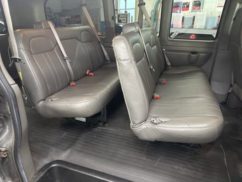 Used 2017 Chevrolet Express 2500 LS image 18