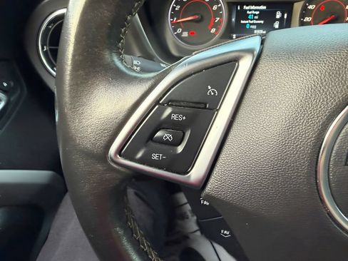 Used 2018 Chevrolet Camaro LS RWD image 17