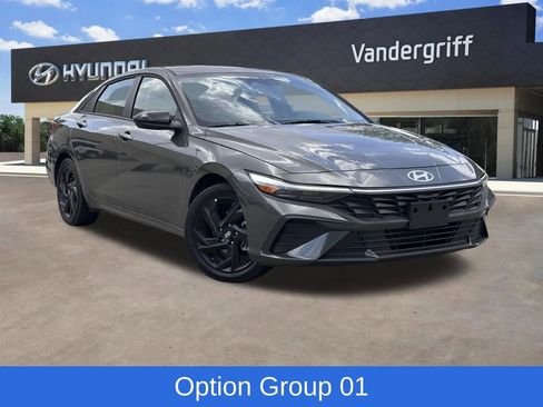 Used 2026 Hyundai Elantra Sport image 1