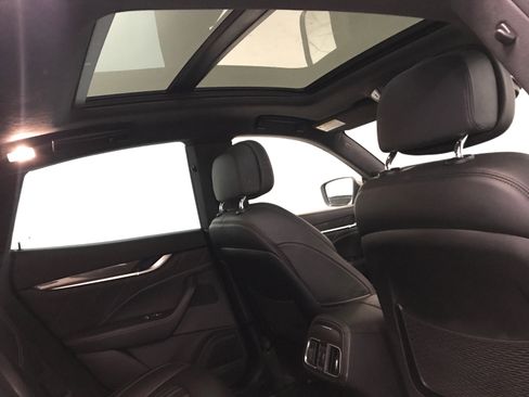 Used 2022 Maserati Levante Modena image 24
