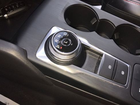 Used 2023 Ford Escape ST-Line image 19