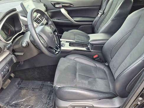 Used 2025 Mitsubishi Eclipse Cross SE AWD/4WD image 11