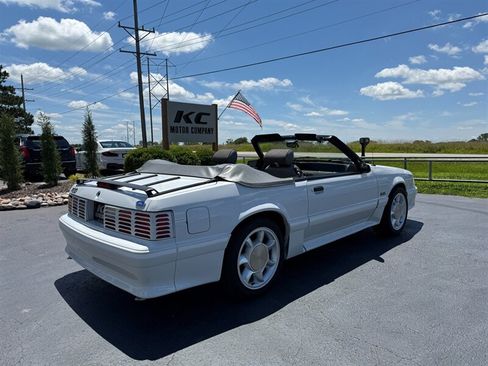 Used 1987 Ford Mustang GT RWD image 10