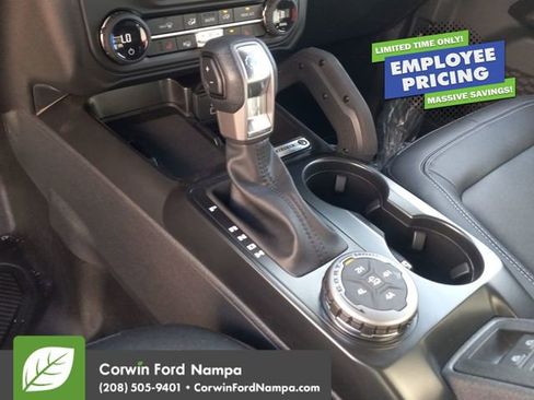 New 2026 Ford Bronco Big Bend w/ Black Diamond Package AWD/4WD image 18