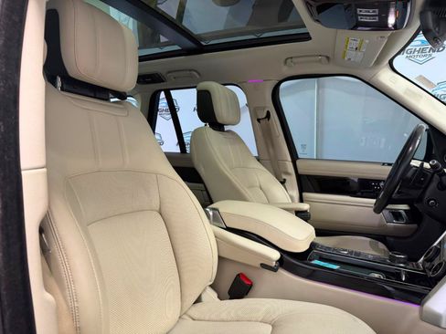 Used 2020 Land Rover Range Rover HSE AWD/4WD image 28