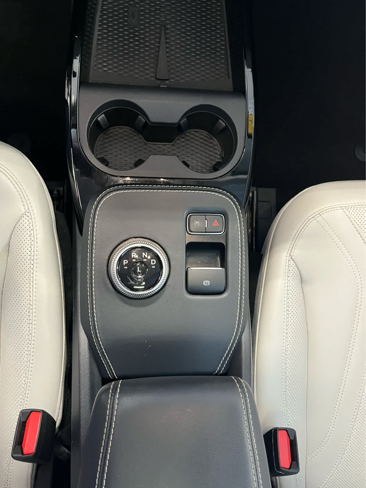 Used 2023 Ford Mustang Mach-E Premium AWD/4WD image 28