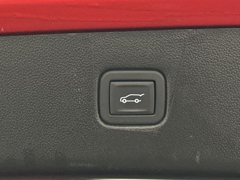 Used 2024 Chevrolet Blazer LT image 15