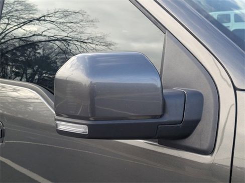 Used 2018 Ford F150 Lariat image 12