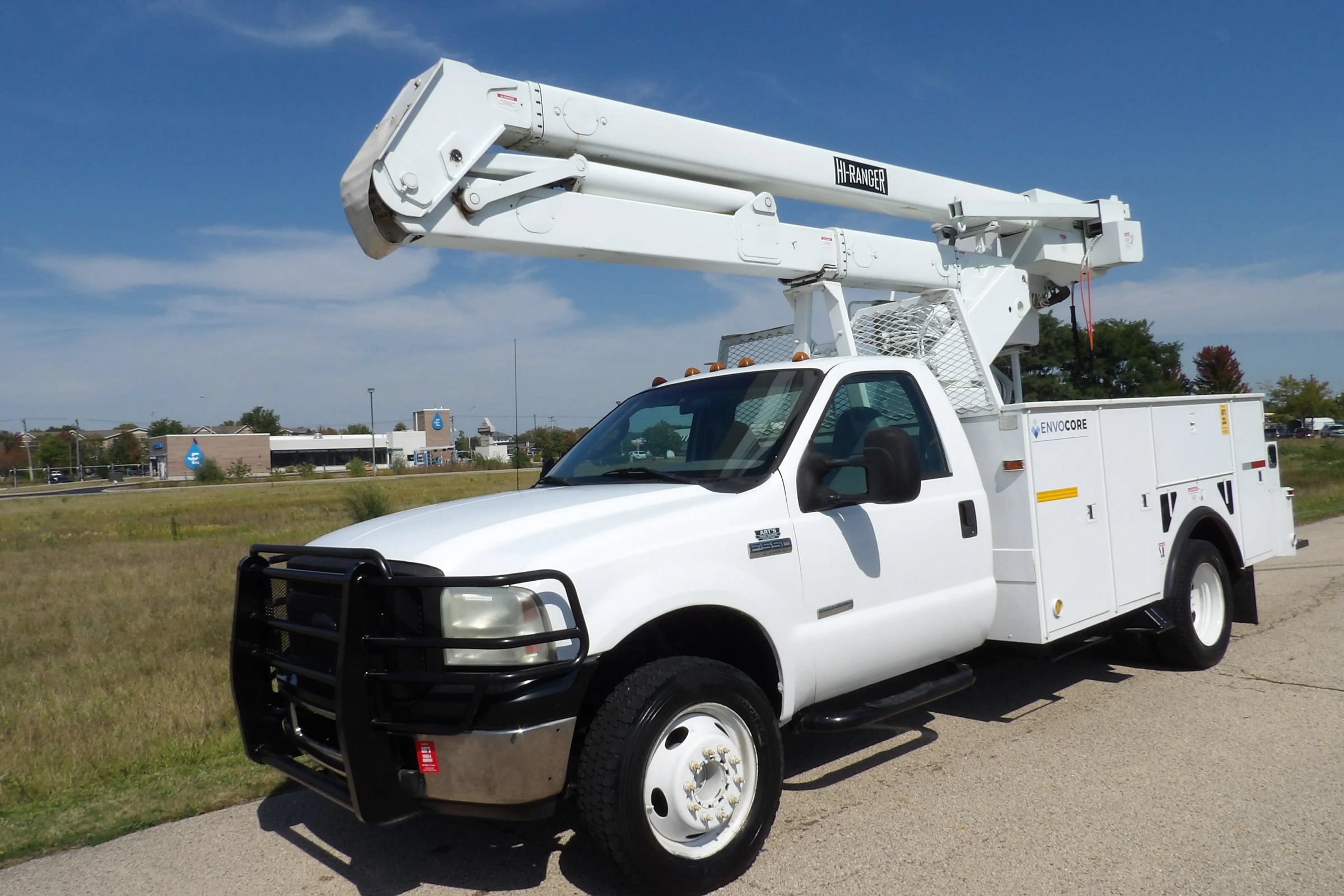 Used 2007 Ford F550 2WD Regular Cab Super Duty image 6
