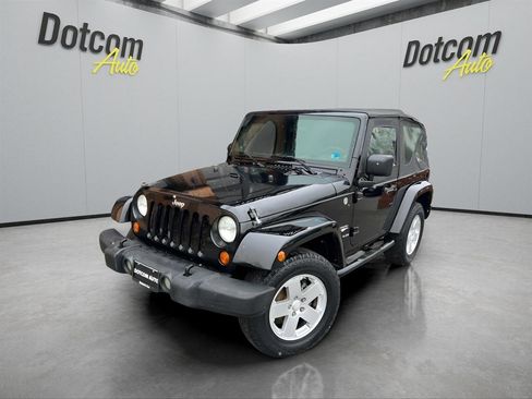Used 2007 Jeep Wrangler Sahara AWD/4WD image 1
