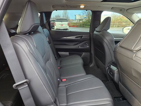 New 2025 INFINITI QX60 Luxe image 15