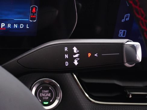 New 2026 Chevrolet Equinox RS w/ Convenience Package III image 24