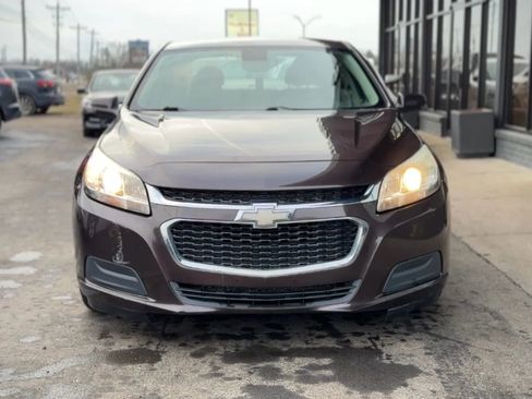 Used 2015 Chevrolet Malibu LT w/ Power Convenience Package image 6