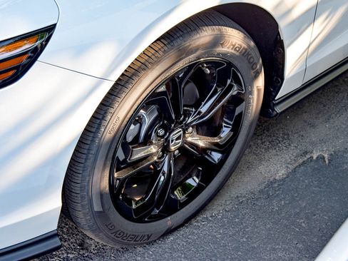 Certified 2025 Honda Accord SE image 12