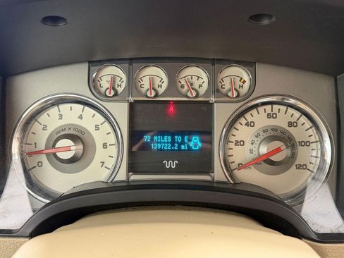 Used 2010 Ford F150 King Ranch RWD image 19