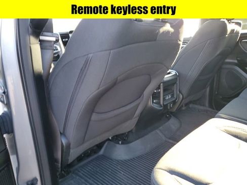 Certified 2025 RAM 1500 Big Horn image 25