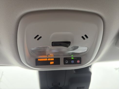 New 2026 Chevrolet Trax LT image 21