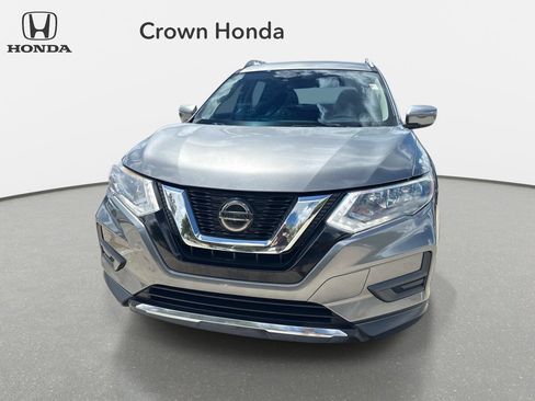 Used 2020 Nissan Rogue SV FWD image 7