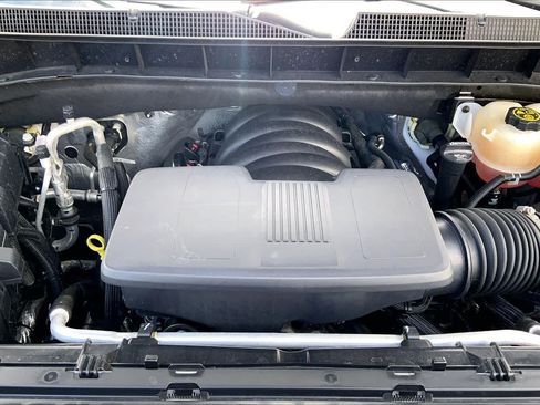 Used 2022 Chevrolet Silverado 1500 LTZ AWD/4WD image 32