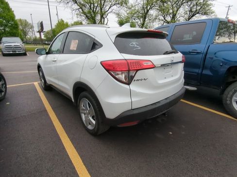 Used 2019 Honda HR-V EX image 4