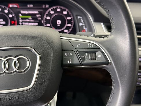 Used 2019 Audi Q7 2.0T Premium Plus AWD/4WD image 26