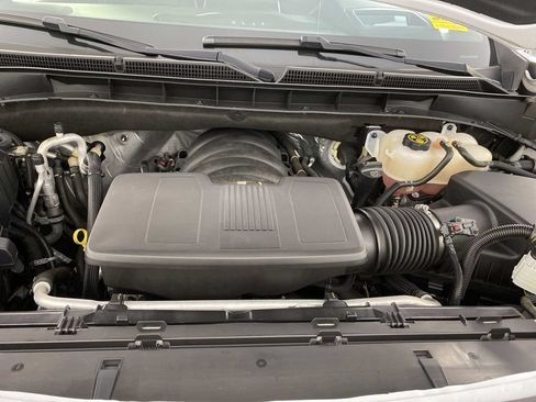 Used 2023 GMC Yukon XL AT4 w/ AT4 Premium Package AWD/4WD image 31