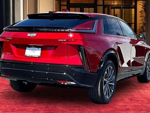 New 2026 Cadillac Lyriq Sport RWD image 6