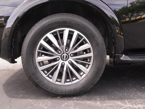Used 2023 Nissan Armada SL w/ Captain's Chairs Package RWD image 39
