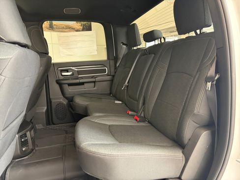 New 2026 RAM 3500 Big Horn AWD/4WD image 21