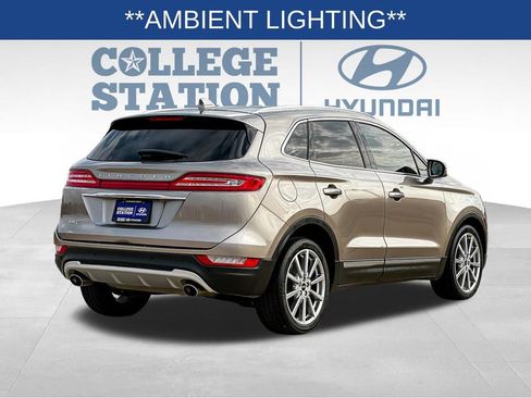 Used 2019 Lincoln MKC Reserve w/ MKC Climate Package image 10