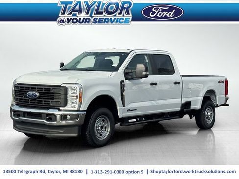 New 2026 Ford F350 XL w/ XL Chrome Package image 1