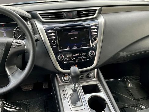 Used 2023 Nissan Murano S AWD/4WD image 9