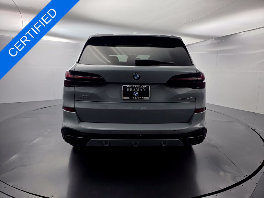 Certified 2024 BMW X5 sDrive40i w/ M Sport Package RWD image 5