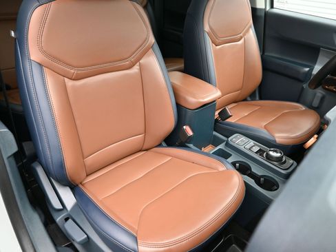 Used 2024 Ford Maverick Lariat image 38