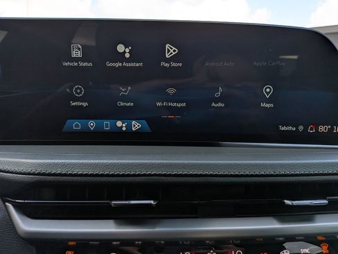 Used 2024 Cadillac XT4 Premium Luxury w/ Technology Package FWD image 19