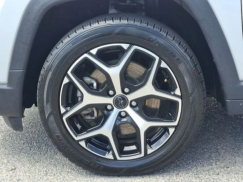 Used 2025 Jeep Compass Limited AWD/4WD image 10