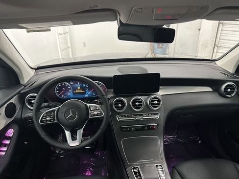 Certified 2022 Mercedes-Benz GLC 300 image 22