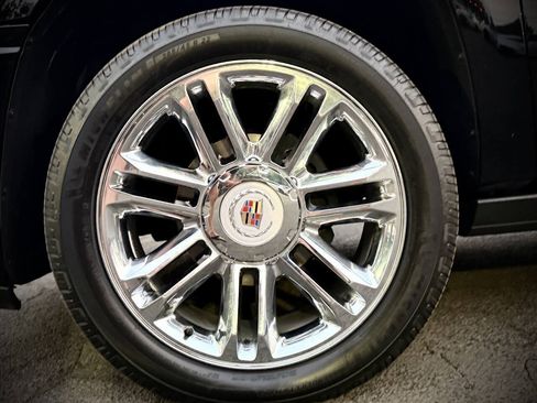 Used 2014 Cadillac Escalade Platinum AWD/4WD image 20
