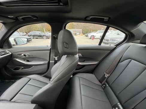 Used 2021 BMW 330e xDrive w/ Convenience Package image 3