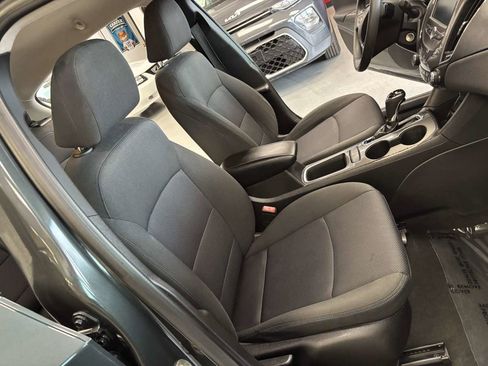 Used 2018 Chevrolet Cruze LT image 20