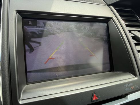 Used 2013 Ford Taurus Limited FWD image 26