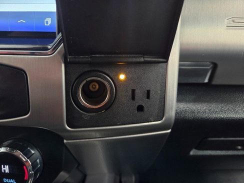 Used 2022 Ford F350 Platinum image 53